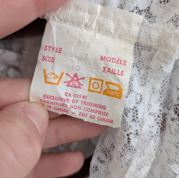 Vintage Cotton Wedding Dress, Long Sleeve, Lace, Flutter Collar, Size 13 - Picture 11 of 15